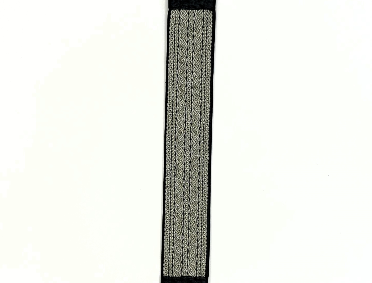 Frontansicht des Artikels saami crafts Armband AZ007